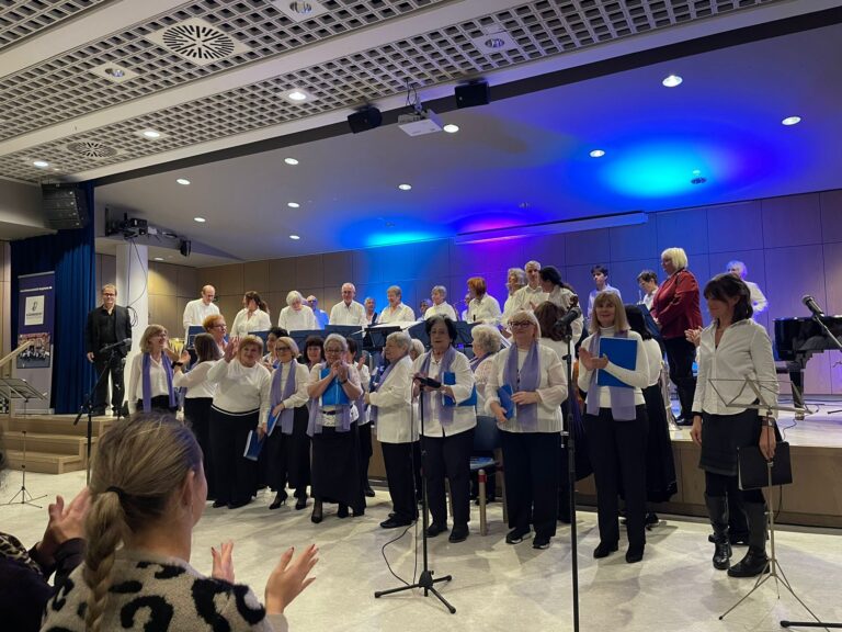 06e1b044 e6d9 4420 936a 48c0f6bf7337