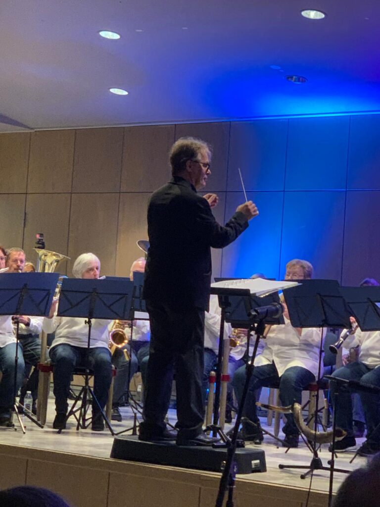 b26a5f2a c9e5 47f3 90cf 0088c8085684